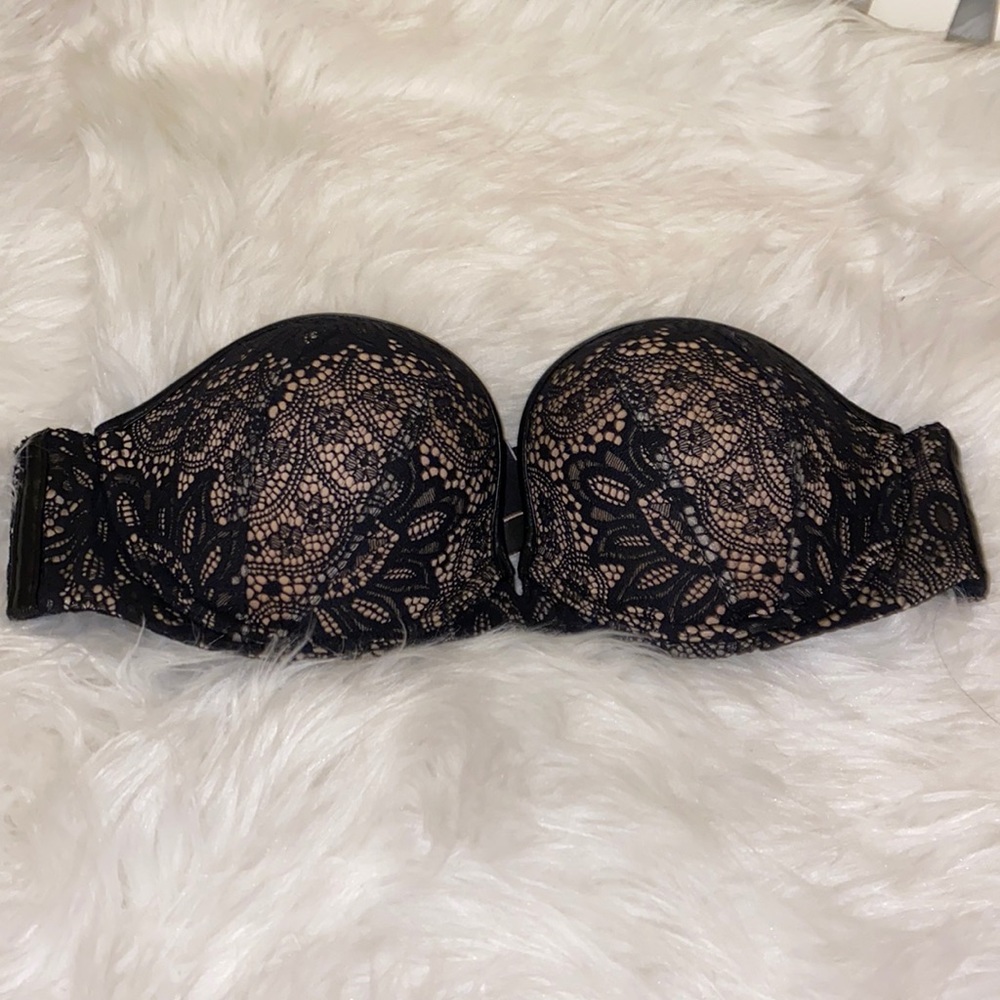 Victoria’s Secret Very Sexy Strapless Bra